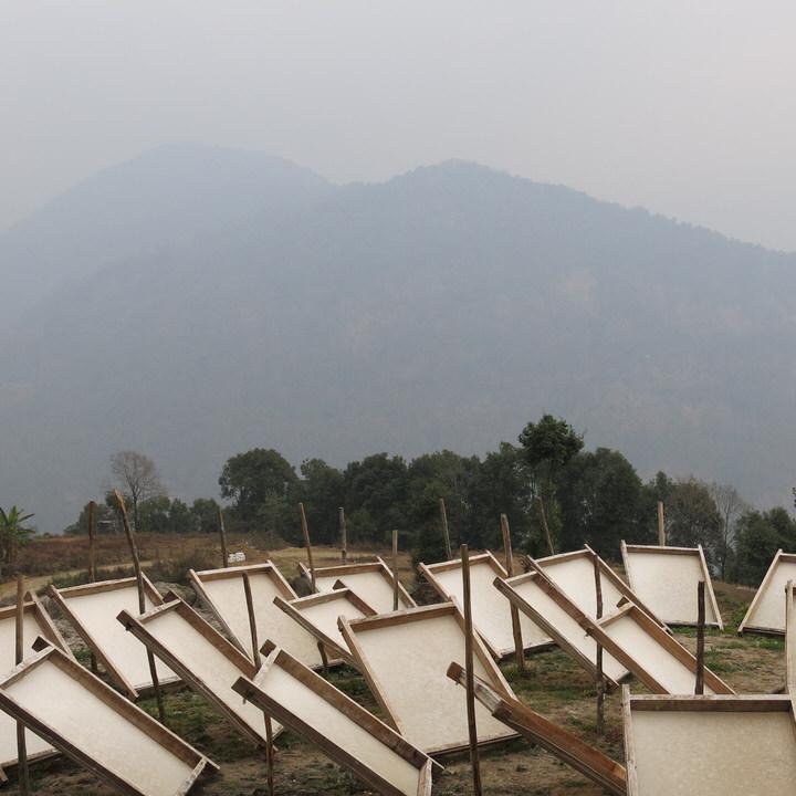 Bavlnený papier 45x64cm Khadi, hladký, 100g/m2, 1ks