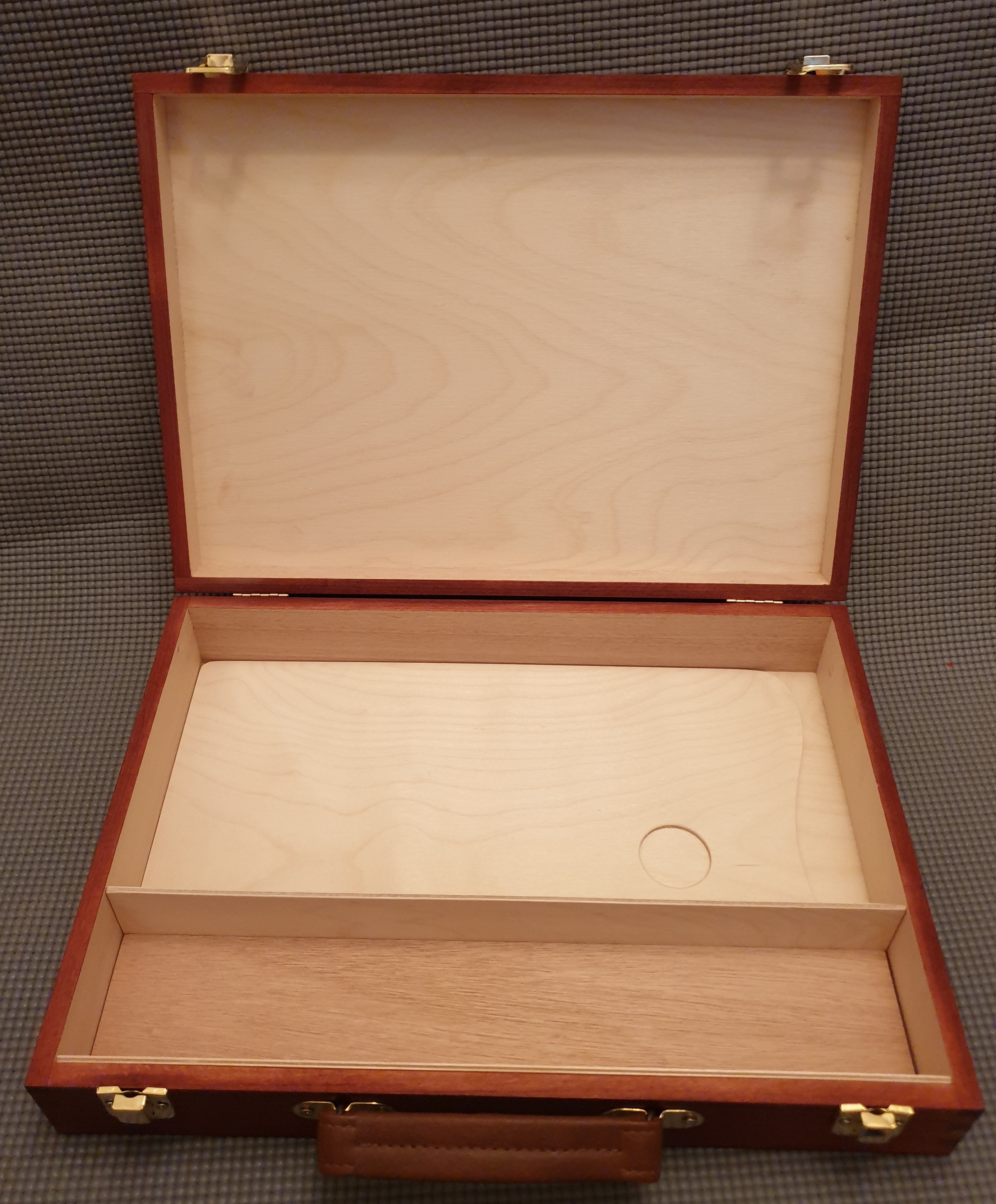 Maliarsky kufrík Manet na farby s paletou