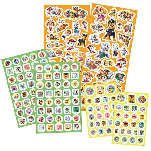 Samolepkový set s maľovankami a voskovkami 500 ks Labková patrola