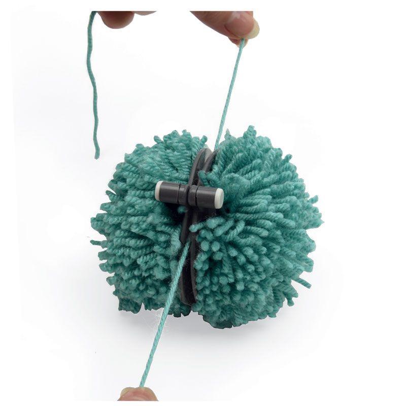 SIZZIX Pomôcky na výrobu POM POM /4ks/