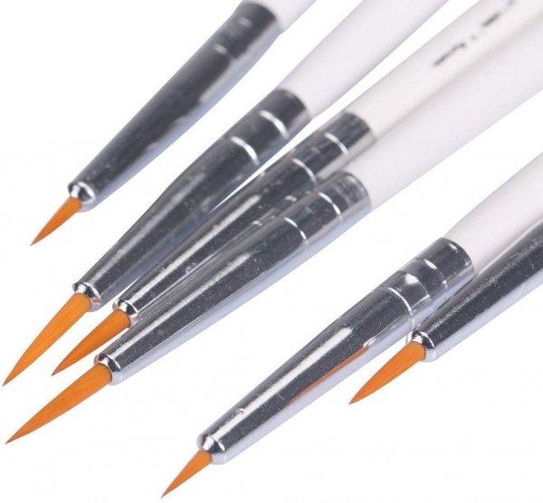 Sada 6 štetcov na detail 