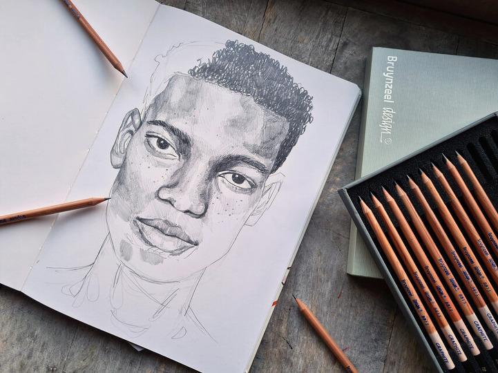Sada 12 grafitových ceruziek Bruynzeel Design Graphite