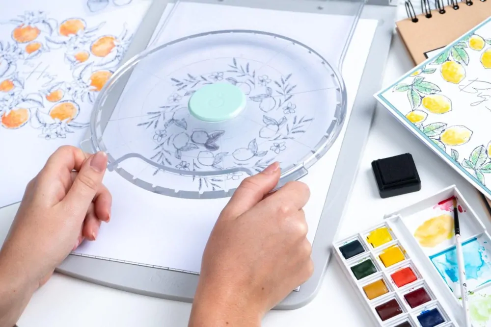 SIZZIX Príslušenstvo pre pečiatky a šablóny - nástroj na pečiatkovanie a otáčanie