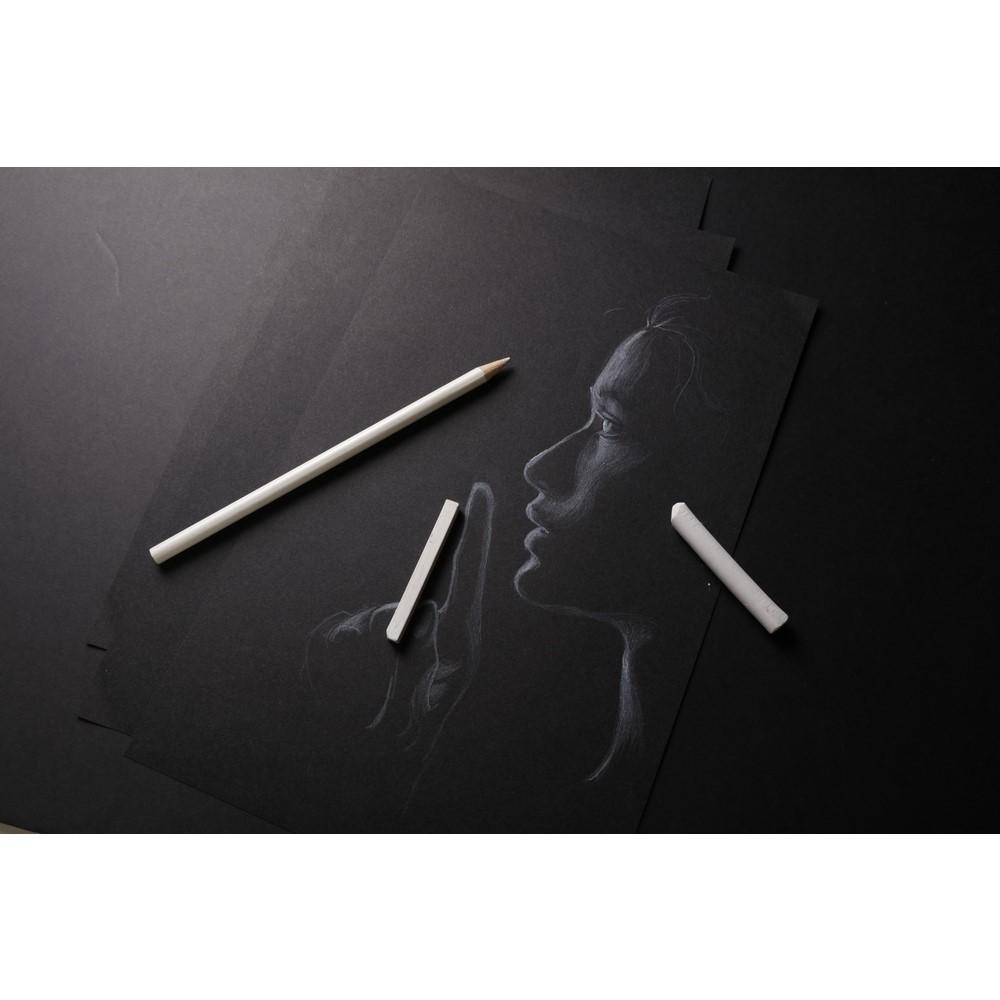 Skicár A2 Carb'ON mix media CLAIREFONTAINE - čierne listy, lepená väzba, 120g/m2, 20 listov