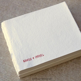 Skicár 13 x 16 cm Khadi BOOK BLOCK, zrnitý, 210g, 40 strán
