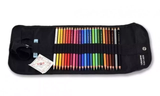 Sada 24 pasteliek POLYCOLOR KOH-I-NOOR v rolovacom peračníku