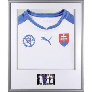 Rám na futbalový dres strieborný