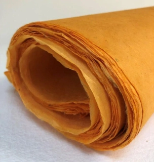 Himalájsky papier 50 x 75cm KHADI COLOR LOKTA - saffron, 30g/m2, 1ks